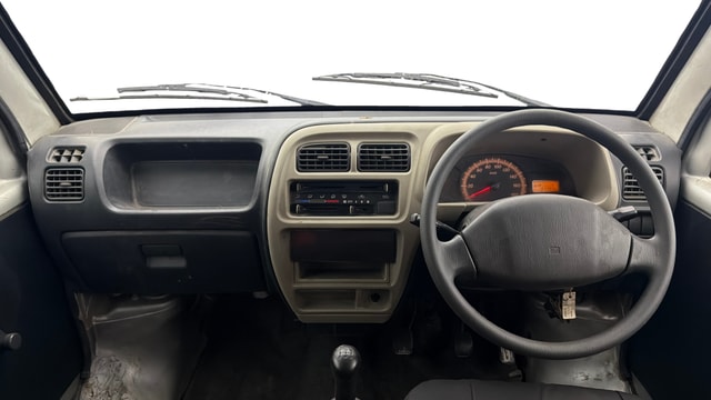 View Maruti Suzuki 1000 Image 16 Used Maruti Suzuki 1000 Image 16