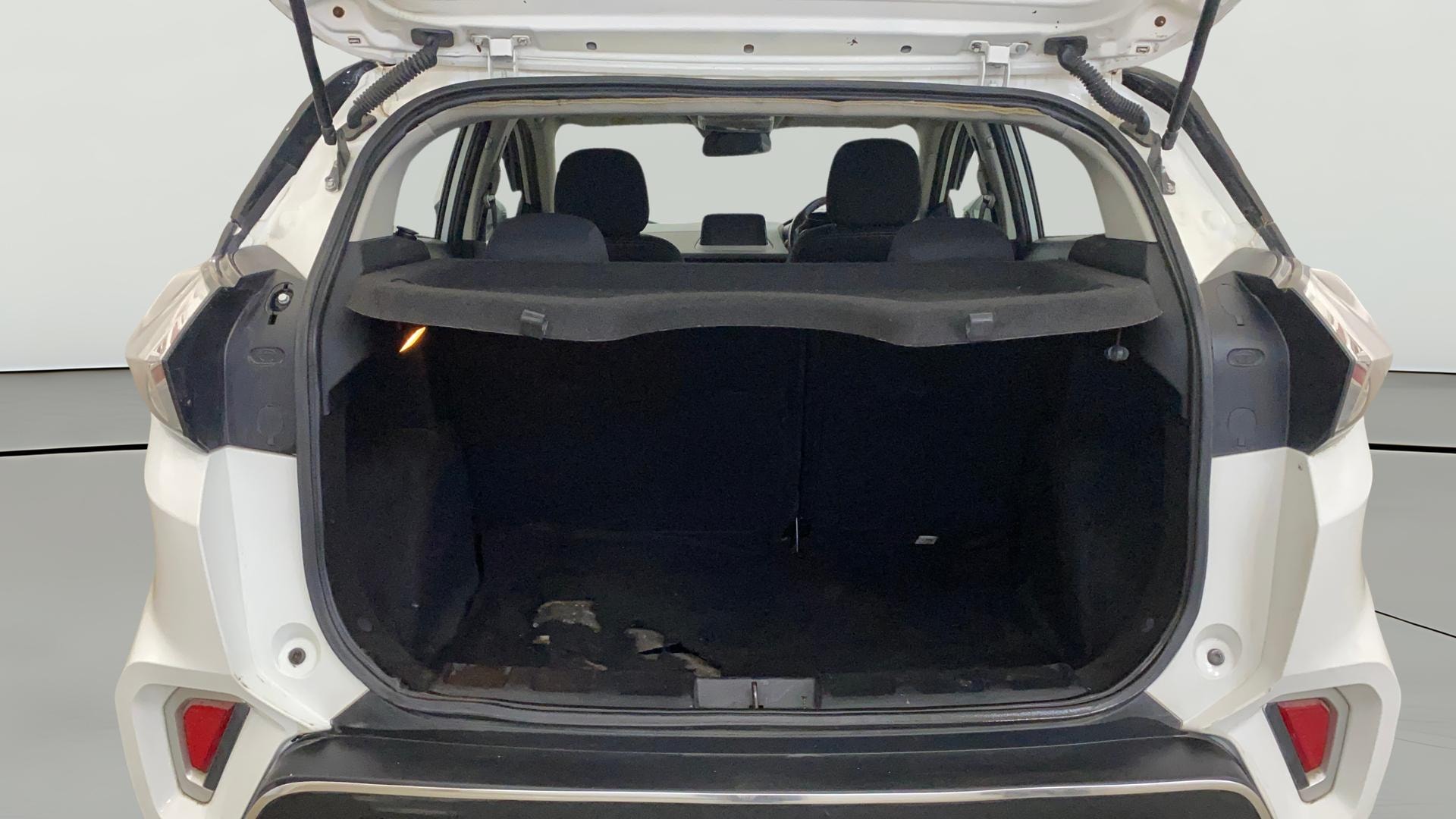 View 2023 Tata Nexon Revotron XE Image 42 Used 2023 Tata Nexon Revotron XE Image 42