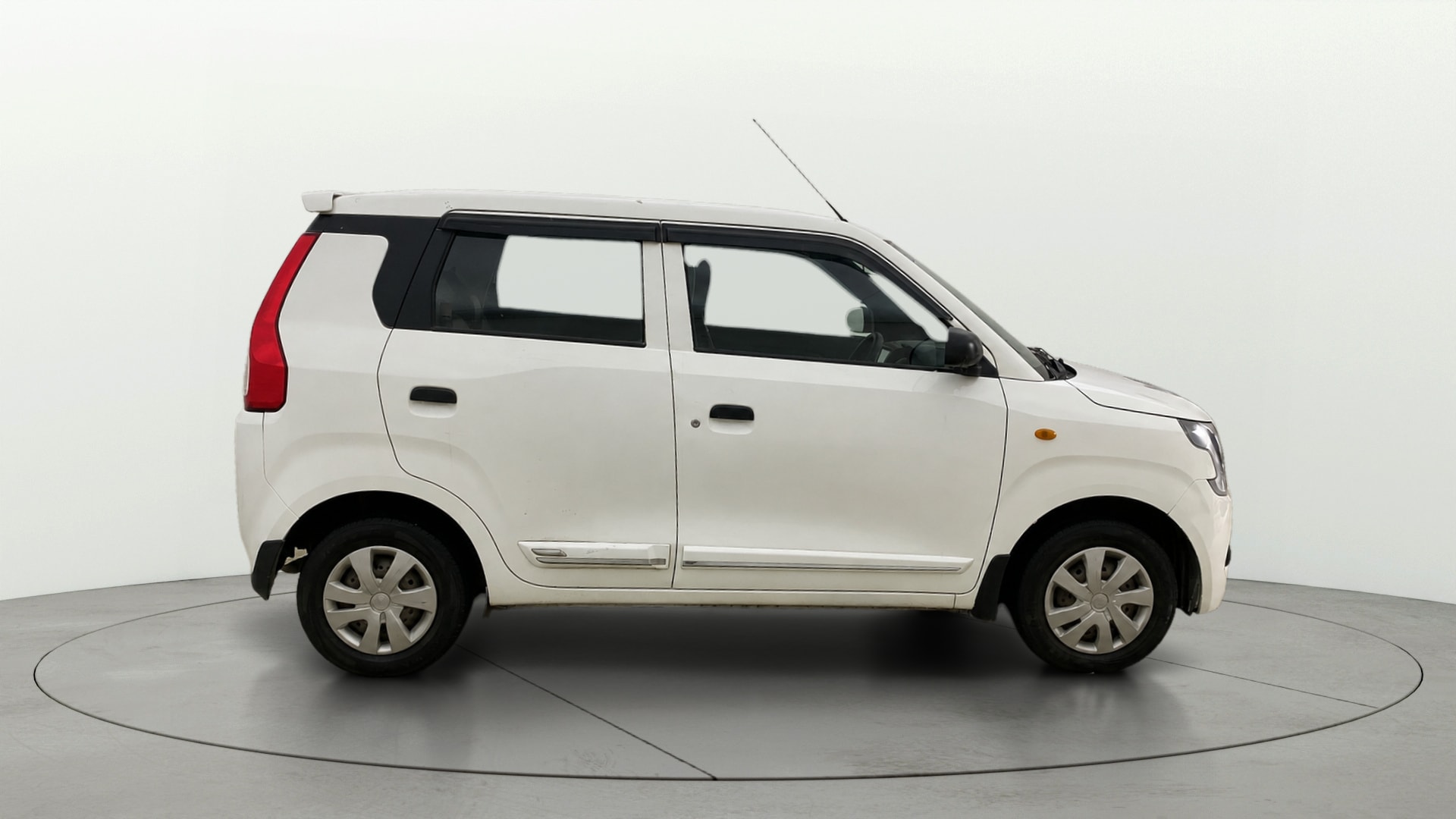 Used 2022 Maruti Suzuki 1000 Used 2022 Maruti Suzuki 1000