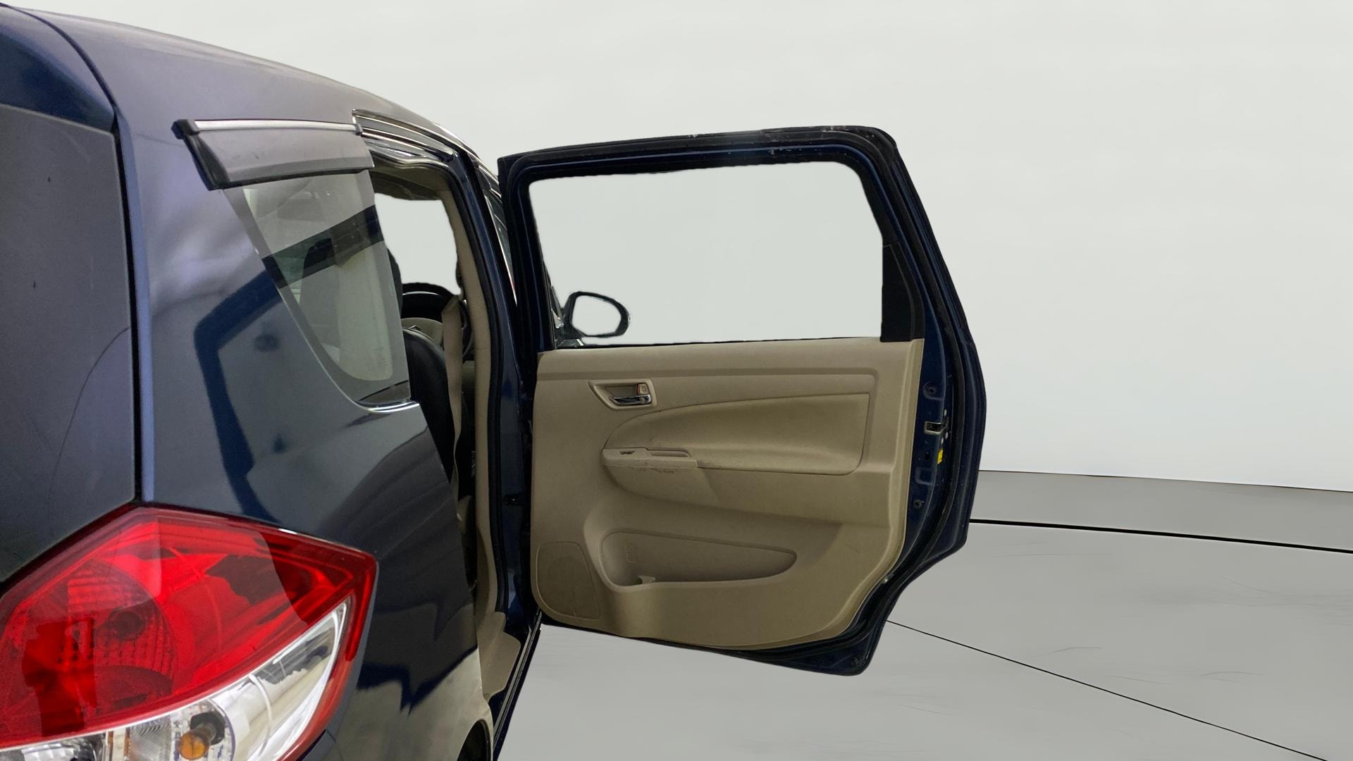 View 2017 Maruti Suzuki 1000 Base Variant Image 7 Used 2017 Maruti Suzuki 1000 Base Variant Image 7