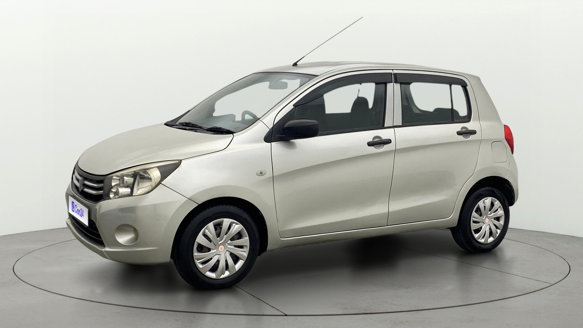 View 2015 Maruti Suzuki 1000 Base Variant Image 34 Used 2015 Maruti Suzuki 1000 Base Variant Image 34