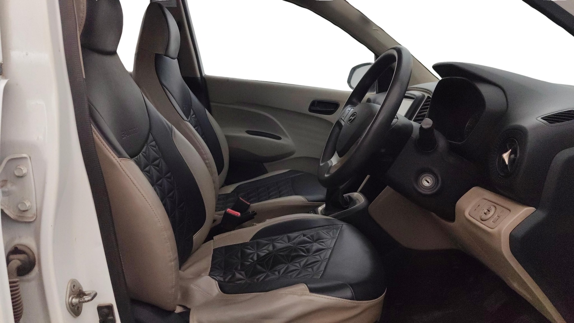 View 2020 Hyundai New Santro D-Lite Petrol Image 25 Used 2020 Hyundai New Santro D-Lite Petrol Image 25