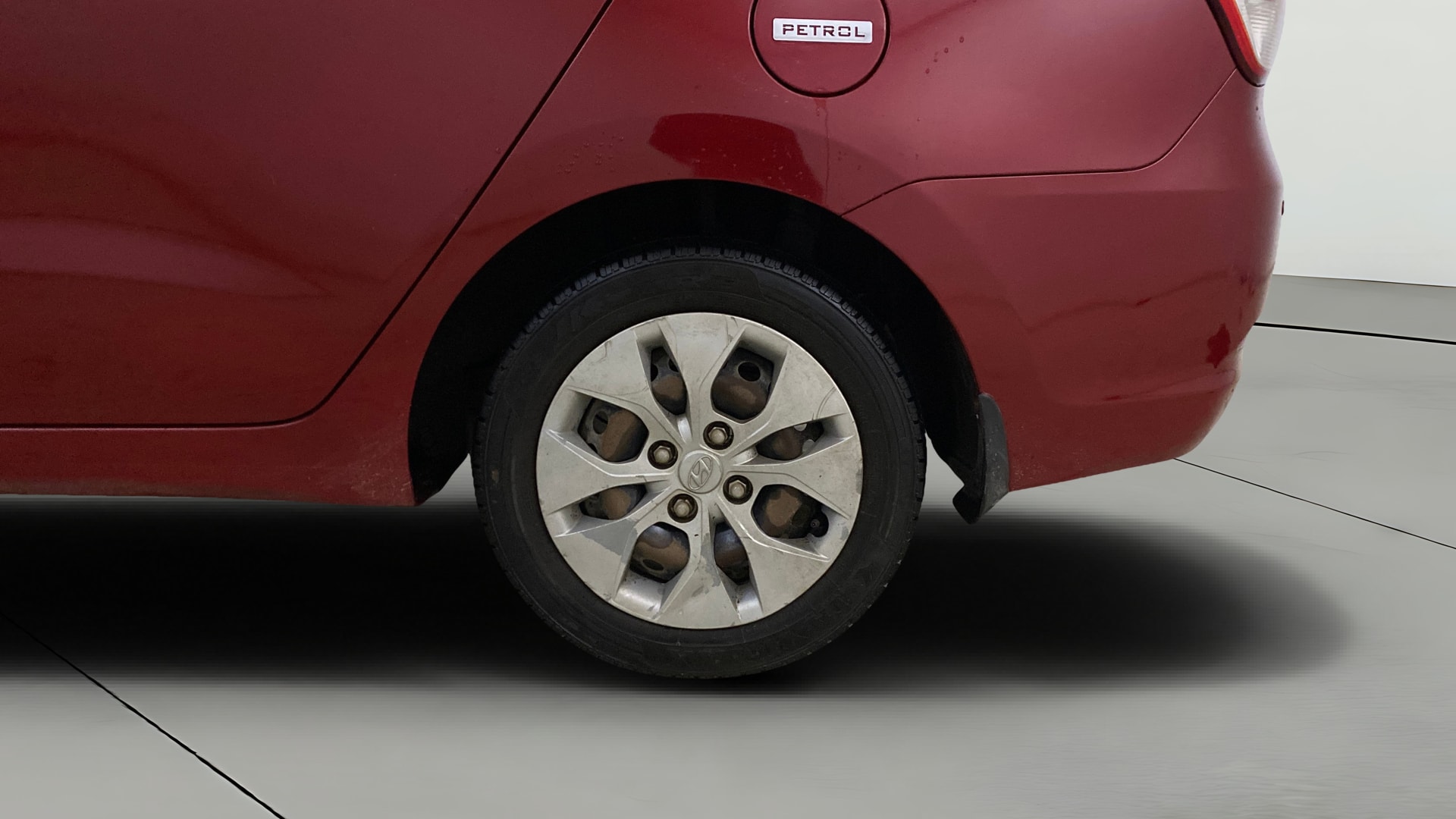 View 2016 Hyundai Xcent Base Petrol Image 11 Used 2016 Hyundai Xcent Base Petrol Image 11