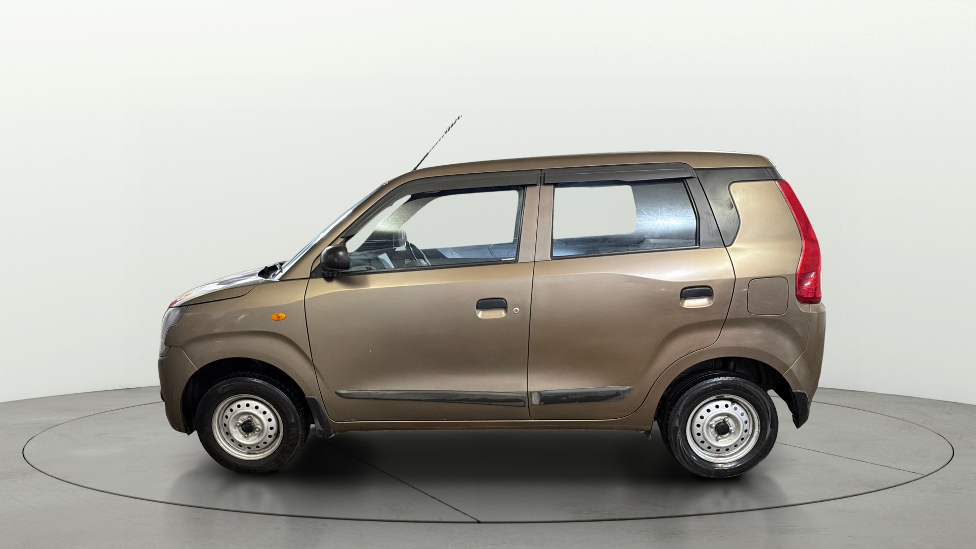 Used 2020 Maruti Suzuki 1000 Used 2020 Maruti Suzuki 1000