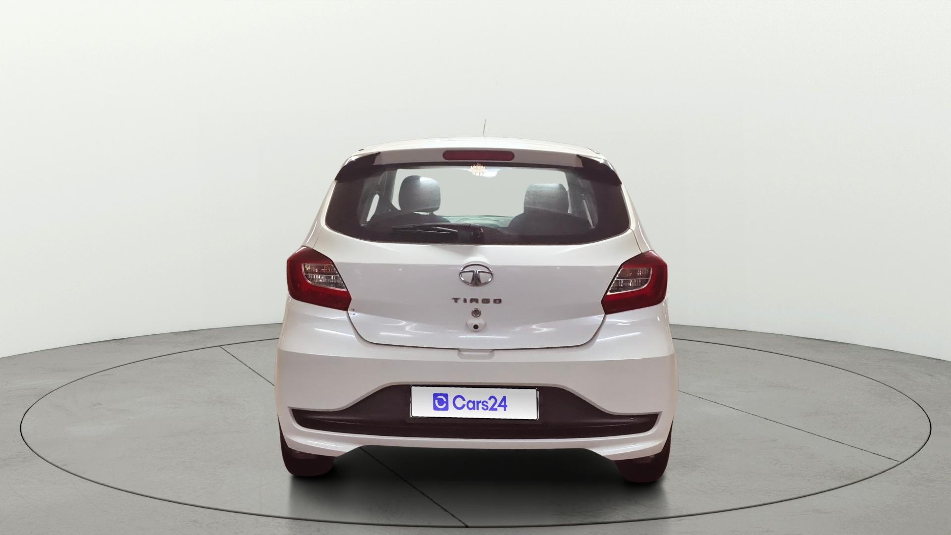 View 2020 Tata Tiago Revotorq XB Image 41 Used 2020 Tata Tiago Revotorq XB Image 41