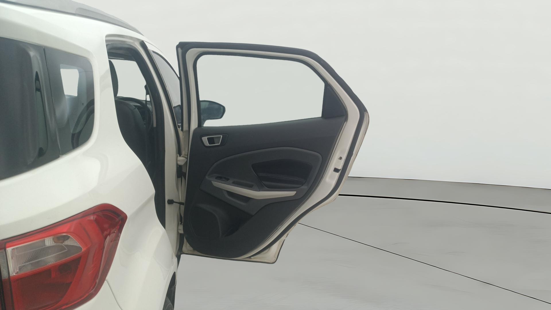 View 2013 Ford EcoSport 1.0L Petrol Ecoboost Titanium Image 7 Used 2013 Ford EcoSport 1.0L Petrol Ecoboost Titanium Image 7