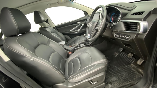 View MG Hector Image 28 Used MG Hector Image 28