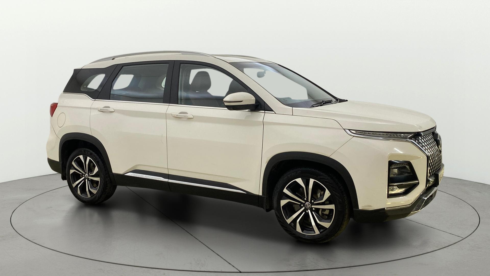 Used 2024 MG Hector Plus Used 2024 MG Hector Plus