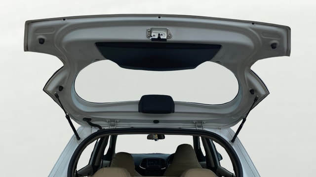 View Hyundai New Santro Image 16 Used Hyundai New Santro Image 16