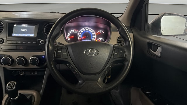 View Hyundai Grand i10 Image 20 Used Hyundai Grand i10 Image 20