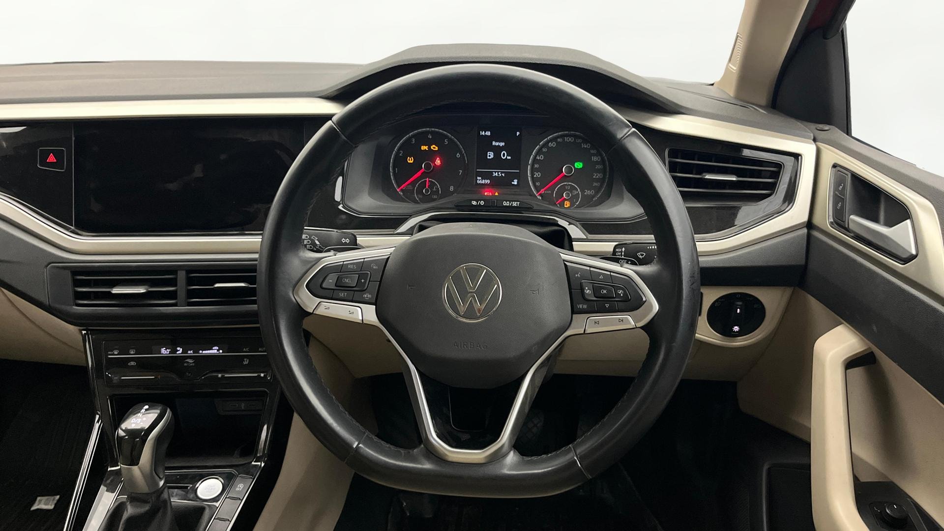 View 2023 Volkswagen Virtus Topline 1.0 TSI MT Image 21 Used 2023 Volkswagen Virtus Topline 1.0 TSI MT Image 21