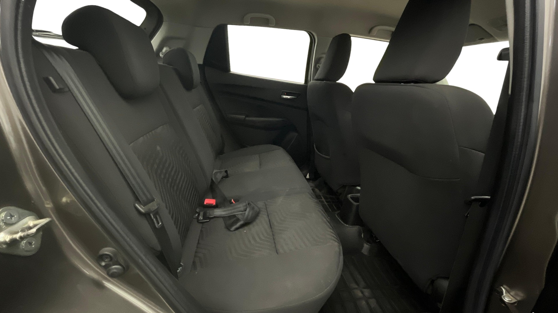 View 2019 Maruti Suzuki 1000 Base Variant Image 29 Used 2019 Maruti Suzuki 1000 Base Variant Image 29