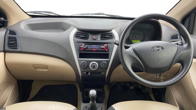View Hyundai EON Image 15 Used Hyundai EON Image 15