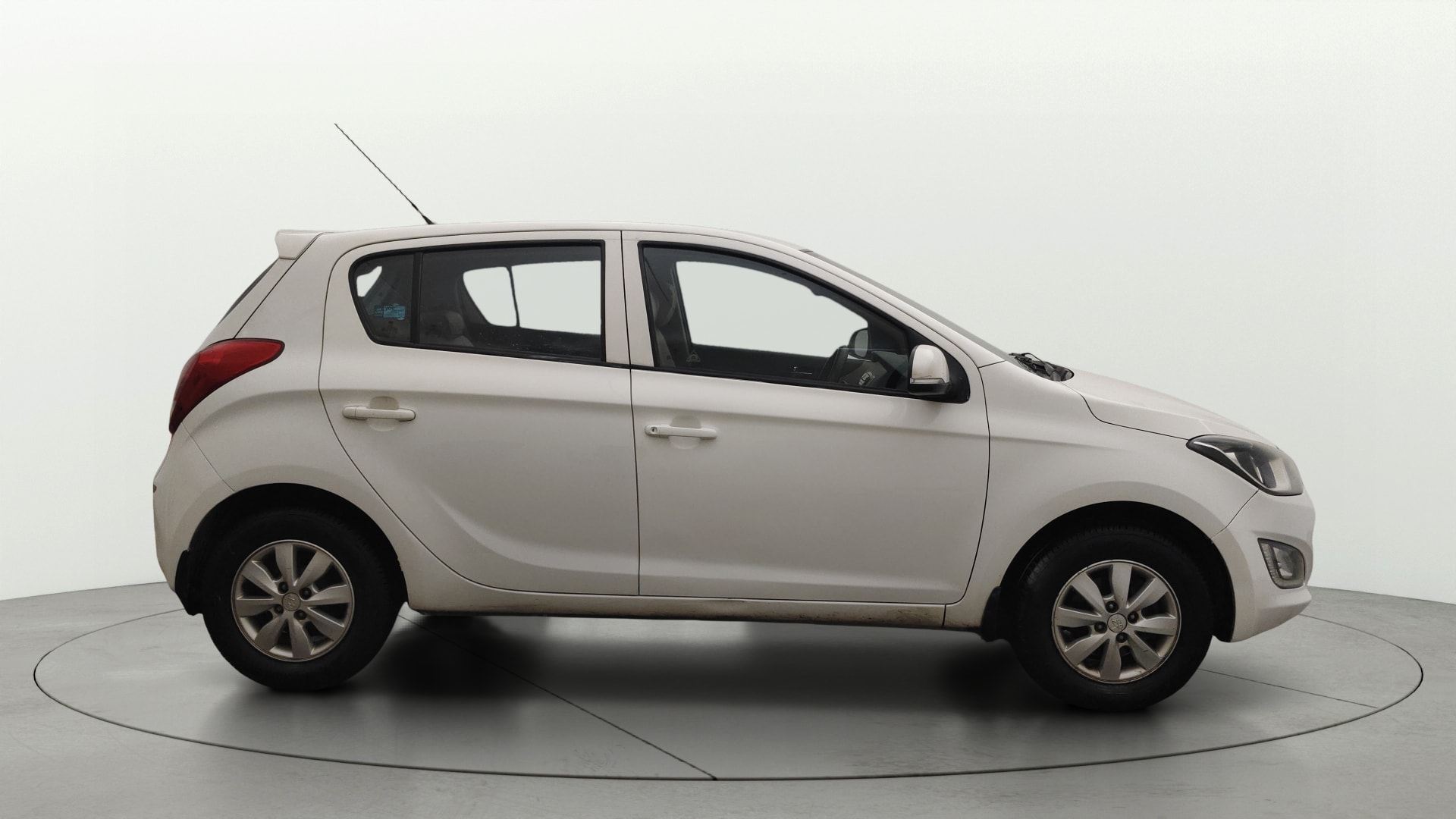 View 2014 Hyundai Elite i20 1.4 Era Diesel BS IV Image 8 Used 2014 Hyundai Elite i20 1.4 Era Diesel BS IV Image 8