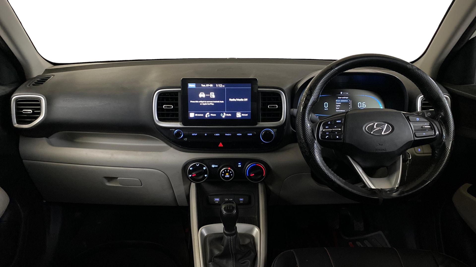 View 2023 Hyundai Venue S 1.2 Petrol Image 15 Used 2023 Hyundai Venue S 1.2 Petrol Image 15