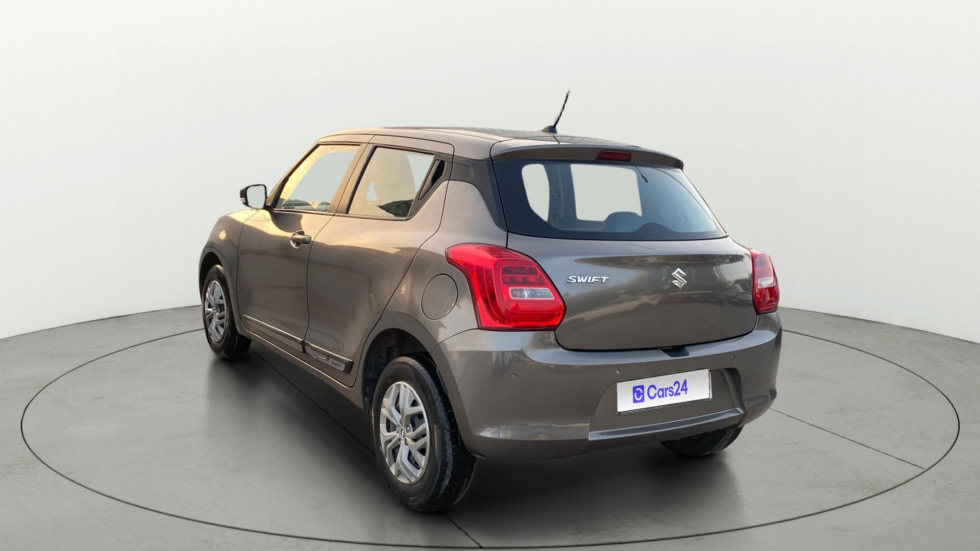 View 2019 Maruti Suzuki 1000 Base Variant Image 2 Used 2019 Maruti Suzuki 1000 Base Variant Image 2