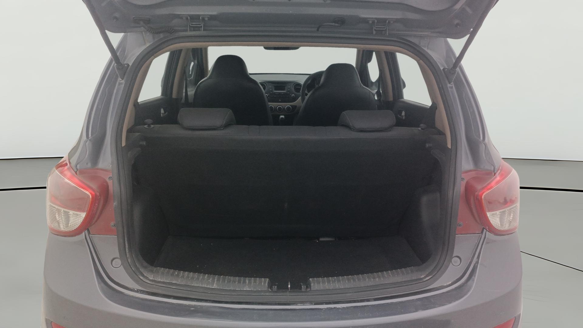 View 2014 Hyundai Grand i10 Asta AT 1.2 Kappa VTVT Image 39 Used 2014 Hyundai Grand i10 Asta AT 1.2 Kappa VTVT Image 39