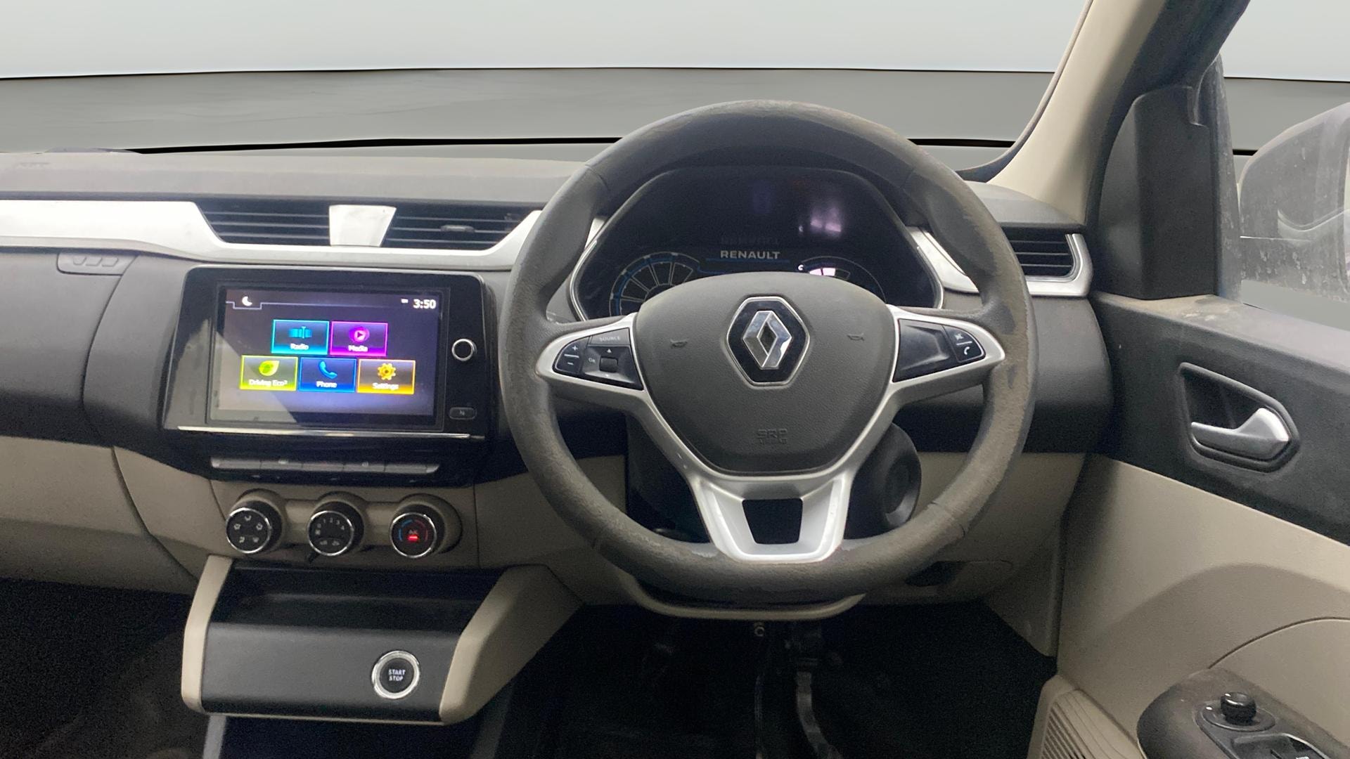 Used 2022 Renault Triber Used 2022 Renault Triber