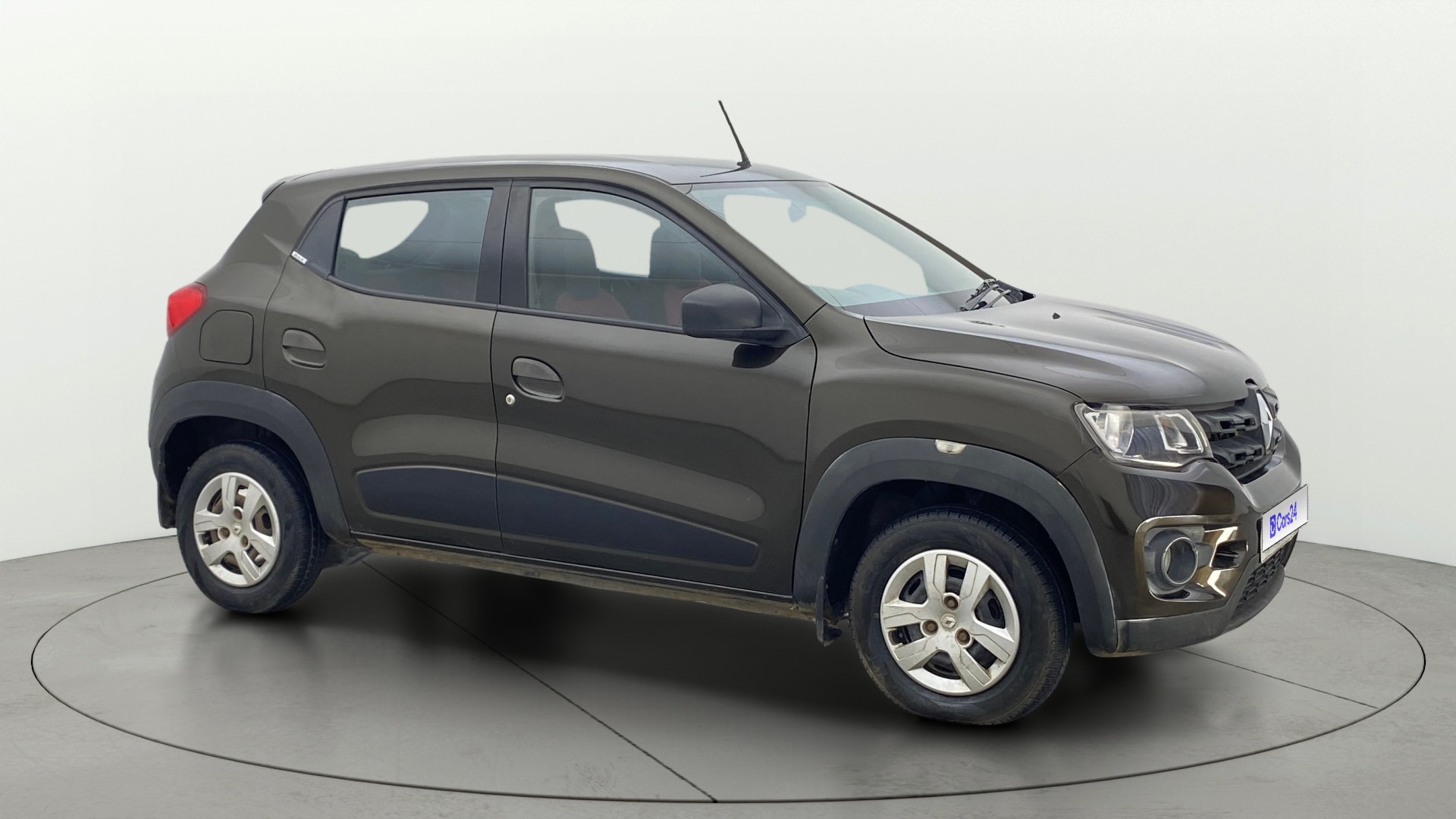 View 2018 Renault Kwid RXL 1.0 BS IV Image 35 Used 2018 Renault Kwid RXL 1.0 BS IV Image 35