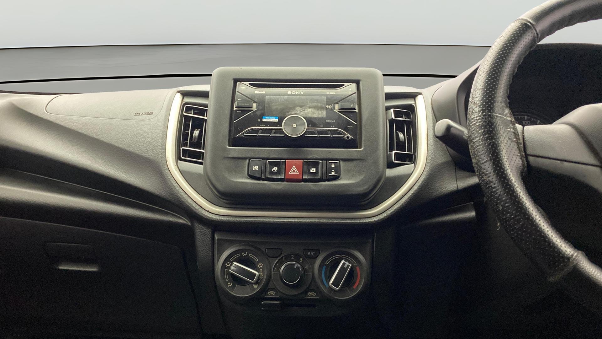 View 2022 Maruti Suzuki 1000 Base Variant Image 17 Used 2022 Maruti Suzuki 1000 Base Variant Image 17