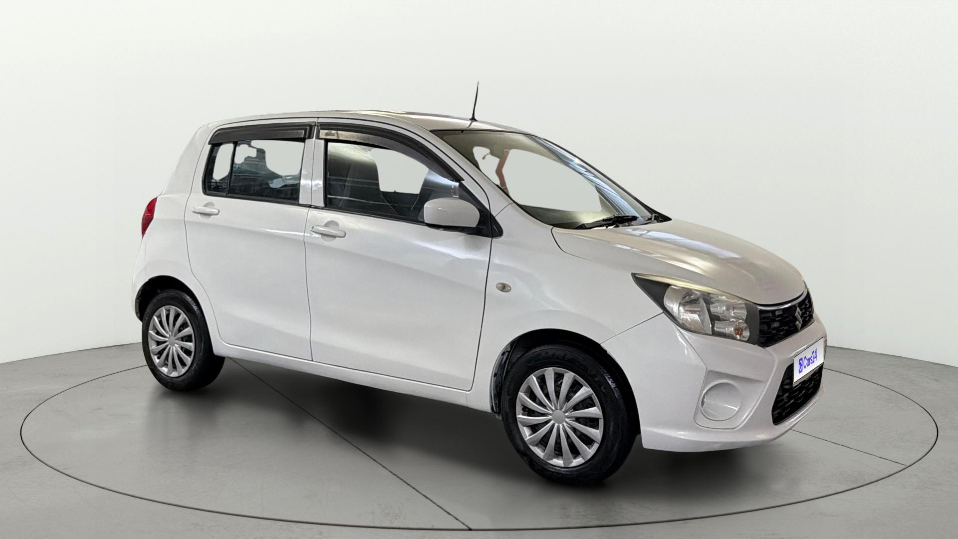 View 2018 Maruti Suzuki 1000 Base Variant Image 21 Used 2018 Maruti Suzuki 1000 Base Variant Image 21
