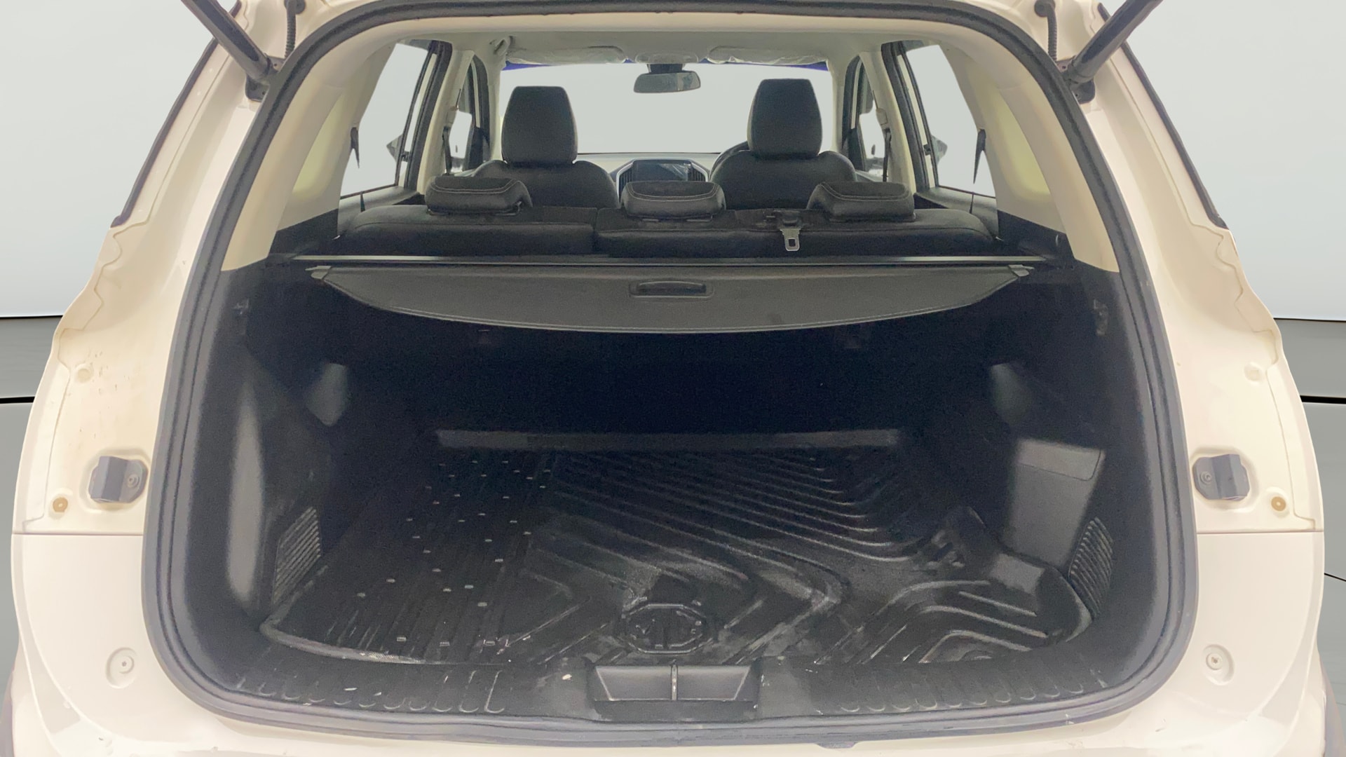View 2020 MG Hector Sharp Diesel Image 41 Used 2020 MG Hector Sharp Diesel Image 41