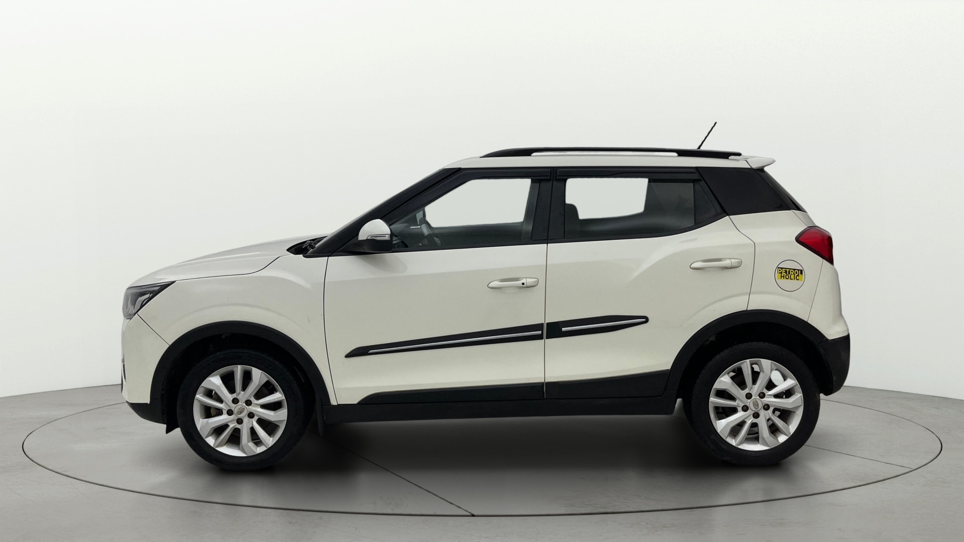 Used 2021 Mahindra XUV300 Used 2021 Mahindra XUV300