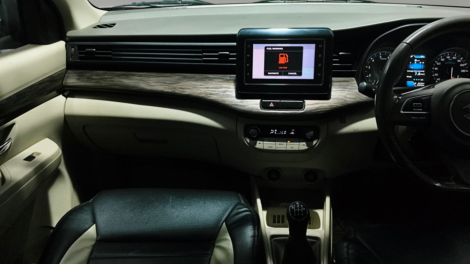 View 2021 Maruti Suzuki 1000 Base Variant Image 34 Used 2021 Maruti Suzuki 1000 Base Variant Image 34