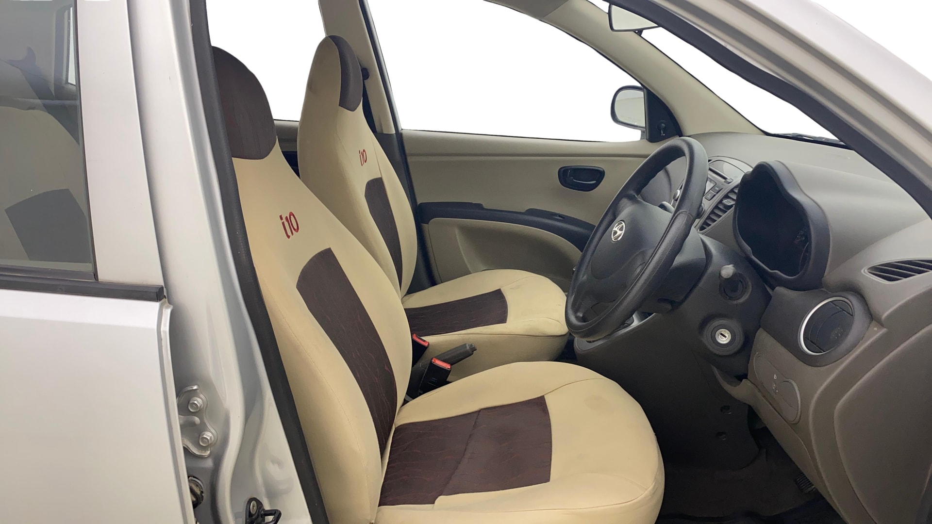 View 2014 Hyundai i10 1.1 Magna Image 25 Used 2014 Hyundai i10 1.1 Magna Image 25