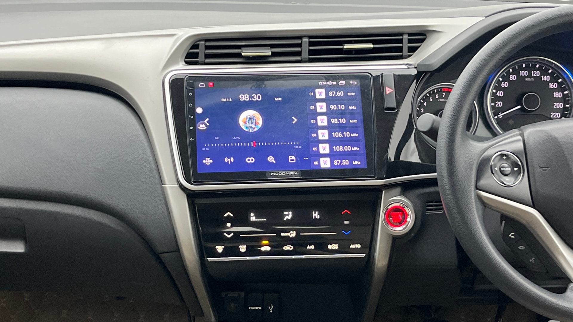 View 2019 Honda City ZX MT Diesel Anniversary Edition Image 18 Used 2019 Honda City ZX MT Diesel Anniversary Edition Image 18