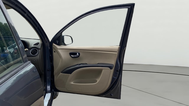 View Hyundai i10 Image 43 Used Hyundai i10 Image 43