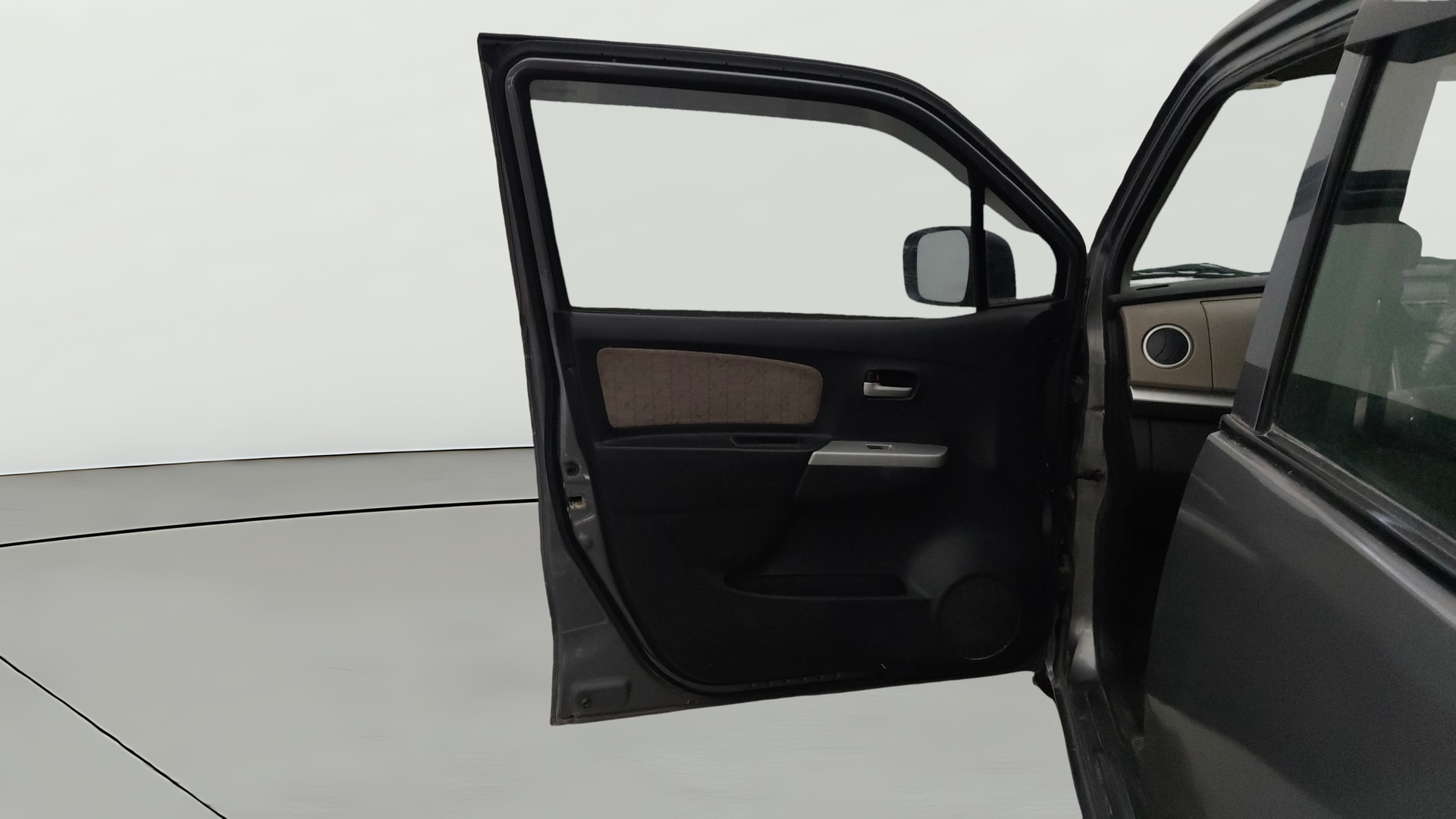 View 2014 Maruti Suzuki 1000 Base Variant Image 30 Used 2014 Maruti Suzuki 1000 Base Variant Image 30