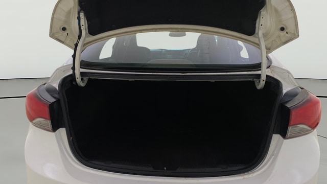 View Hyundai Elantra Image 39 Used Hyundai Elantra Image 39