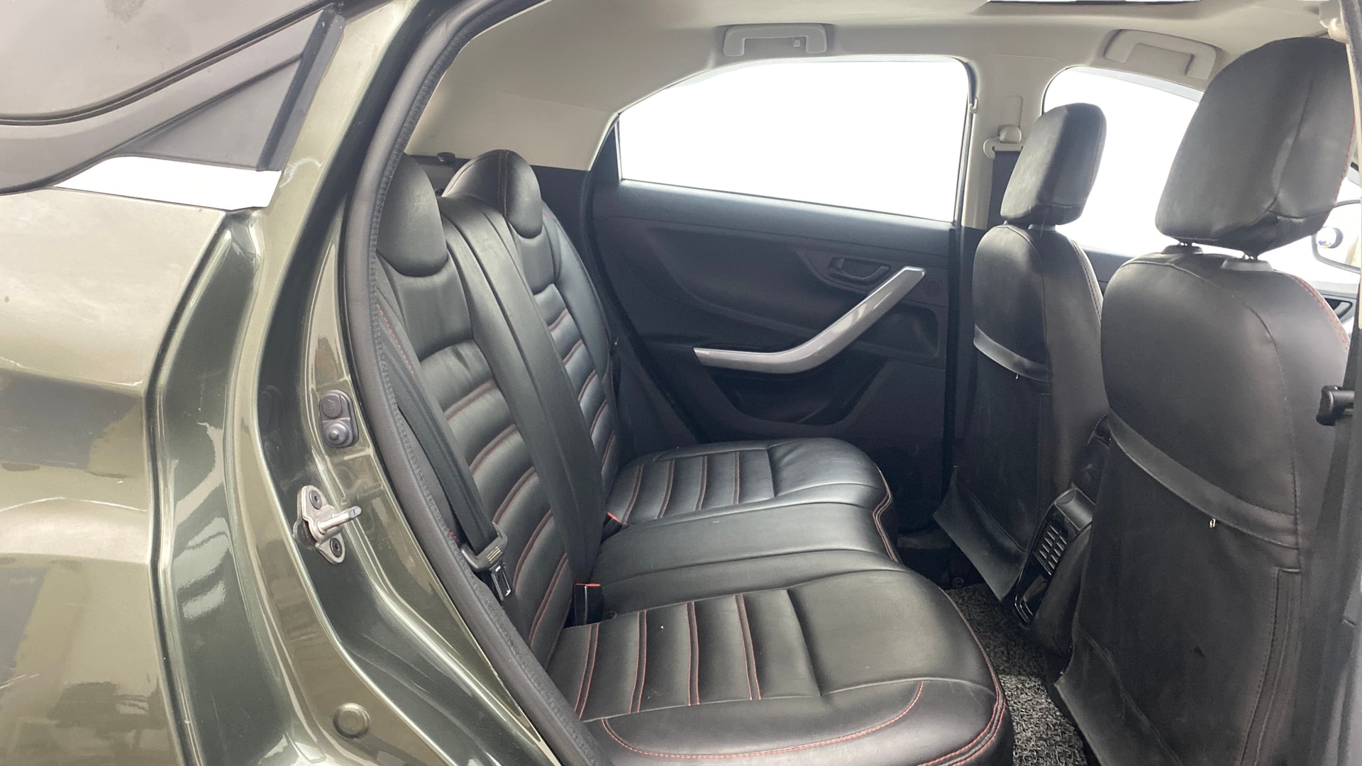 View 2023 Tata Nexon Revotron XE Image 29 Used 2023 Tata Nexon Revotron XE Image 29