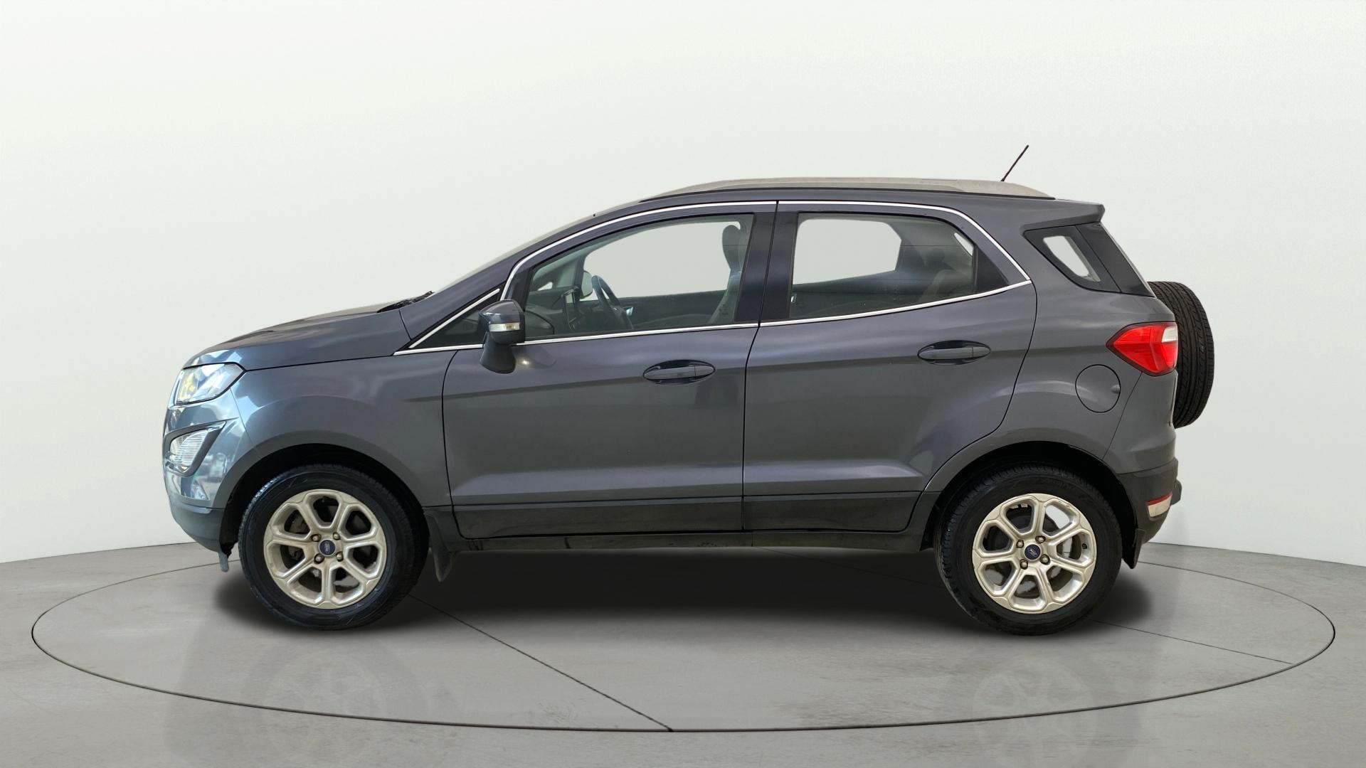 View 2019 Ford EcoSport 1.5 TDCi Diesel Ambiente BS IV Image 5 Used 2019 Ford EcoSport 1.5 TDCi Diesel Ambiente BS IV Image 5