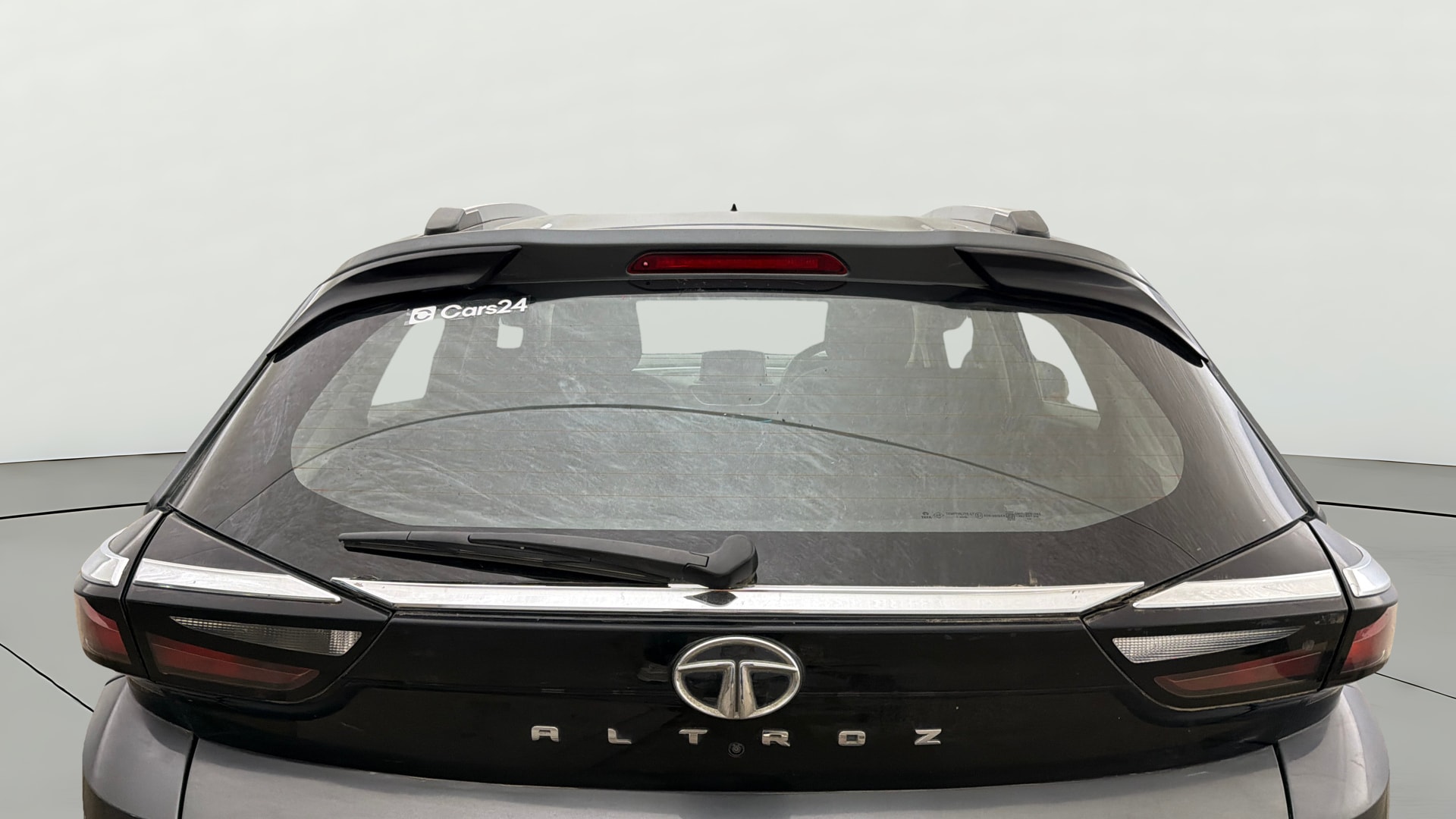 View 2023 Tata Altroz XZ Petrol Image 4 Used 2023 Tata Altroz XZ Petrol Image 4