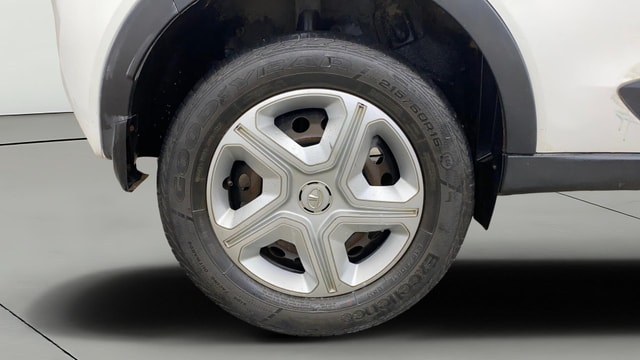 View Tata Nexon Image 23 Used Tata Nexon Image 23