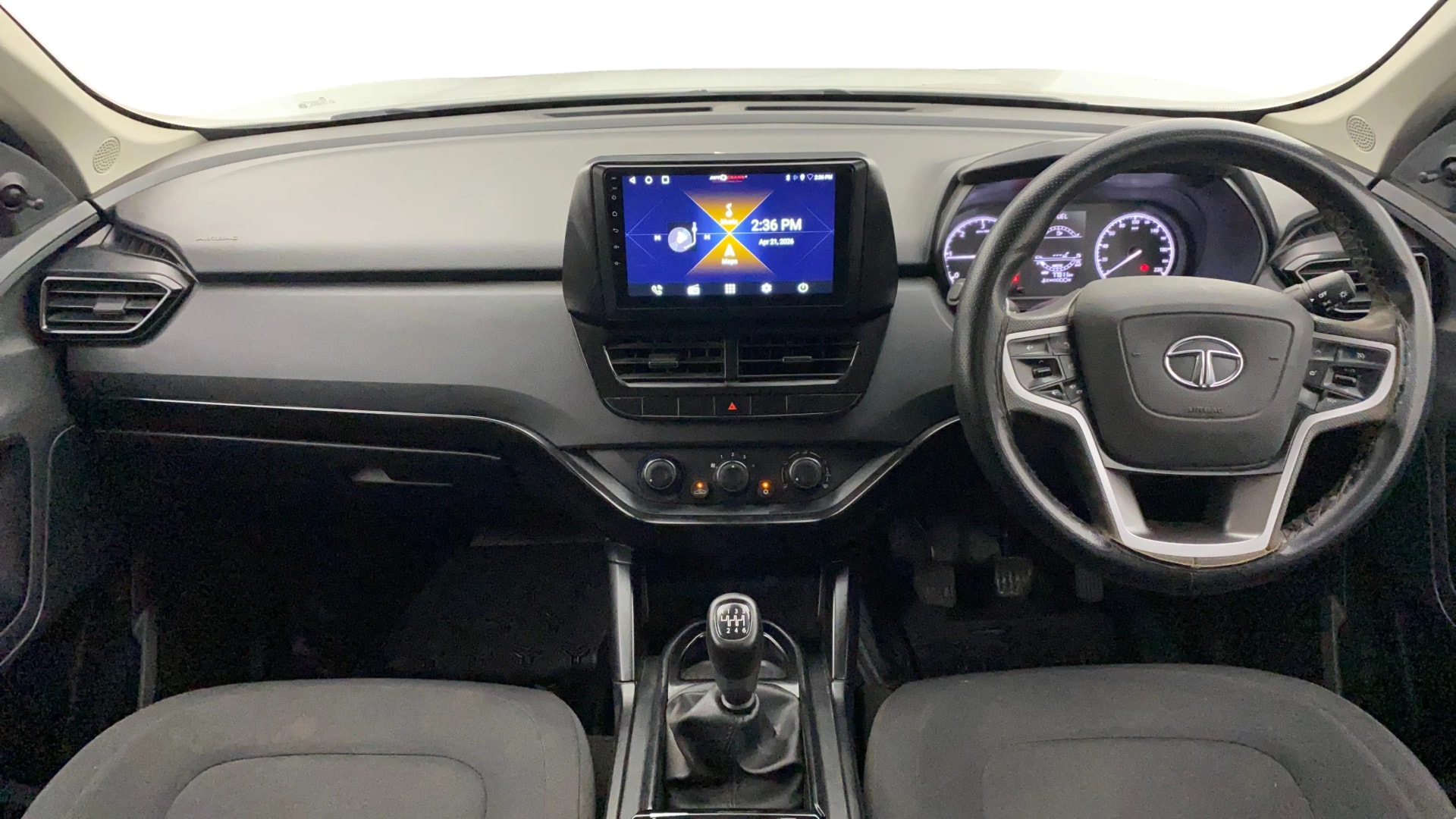 View 2022 Tata Harrier XE Image 16 Used 2022 Tata Harrier XE Image 16