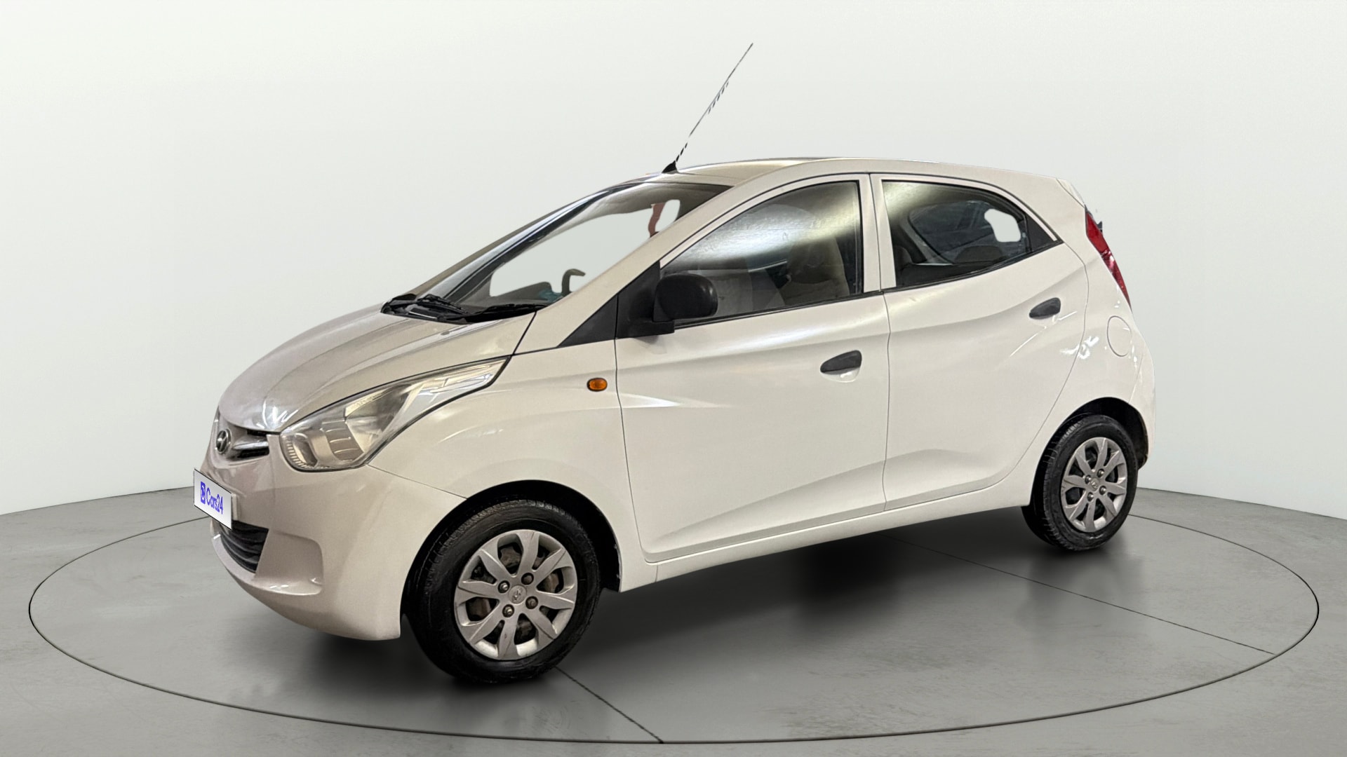 View 2017 Hyundai EON Magna Plus Image 34 Used 2017 Hyundai EON Magna Plus Image 34
