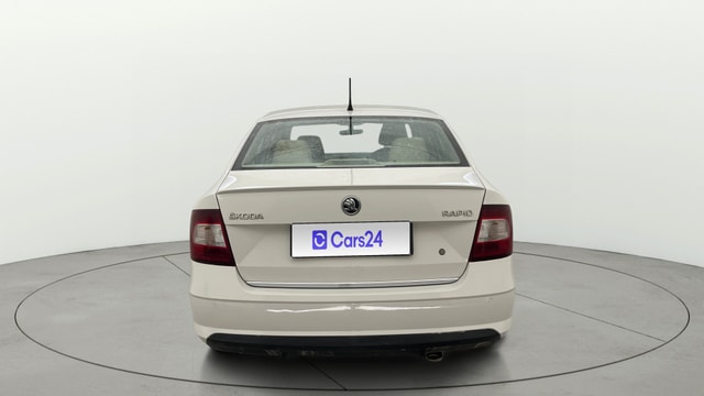 View Skoda Rapid Image 39 Used Skoda Rapid Image 39