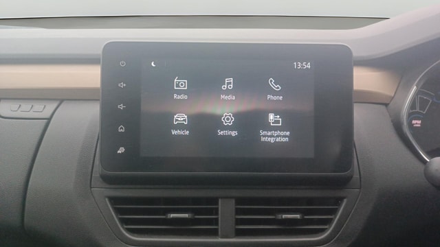 View Renault Kiger Image 17 Used Renault Kiger Image 17
