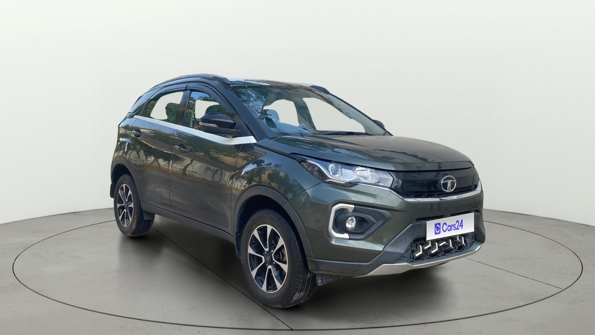 View 2022 Tata Nexon Revotron XE Image 37 Used 2022 Tata Nexon Revotron XE Image 37