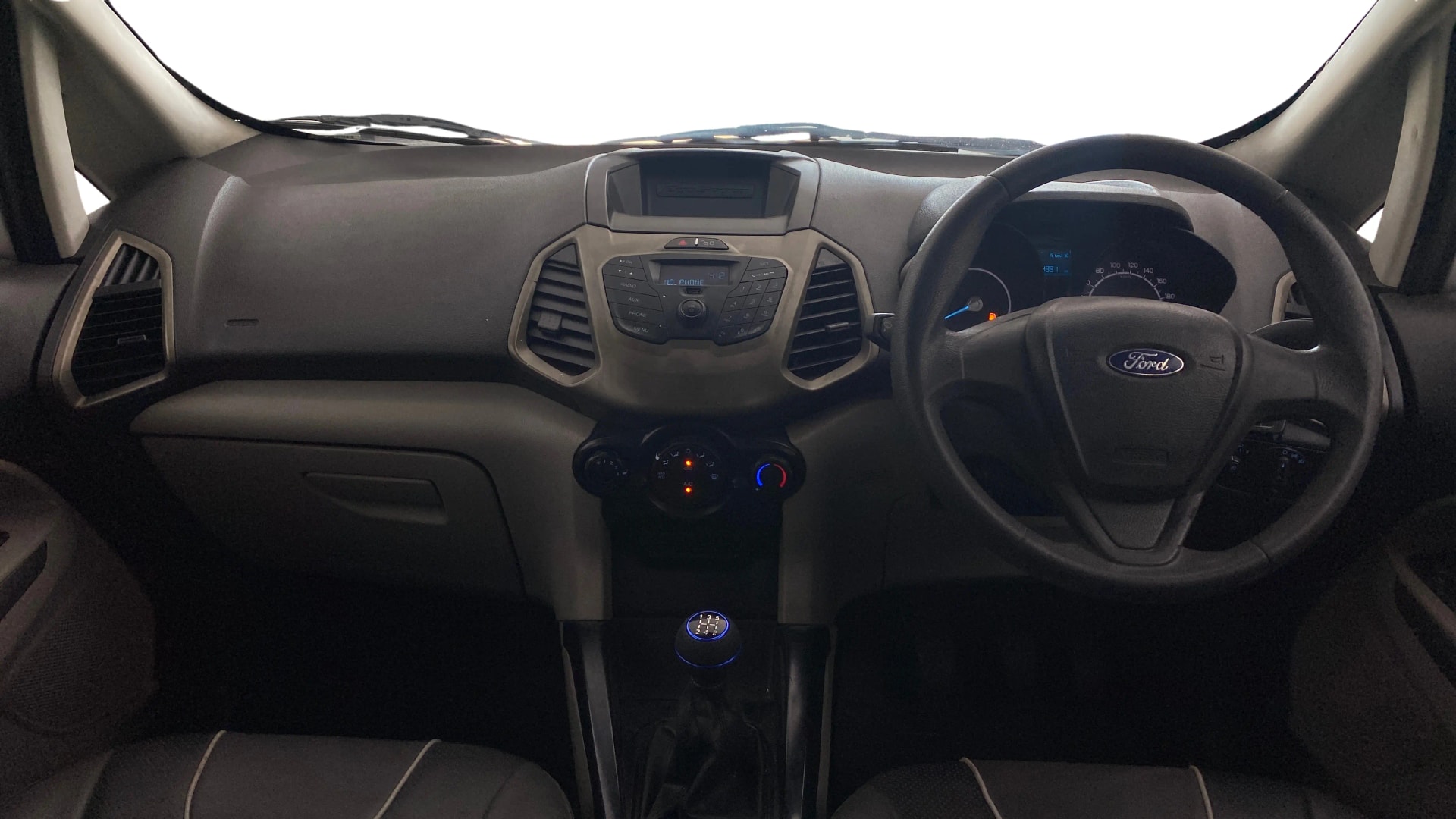 View 2017 Ford EcoSport 1.5 TDCi Diesel Ambiente BS IV Image 15 Used 2017 Ford EcoSport 1.5 TDCi Diesel Ambiente BS IV Image 15