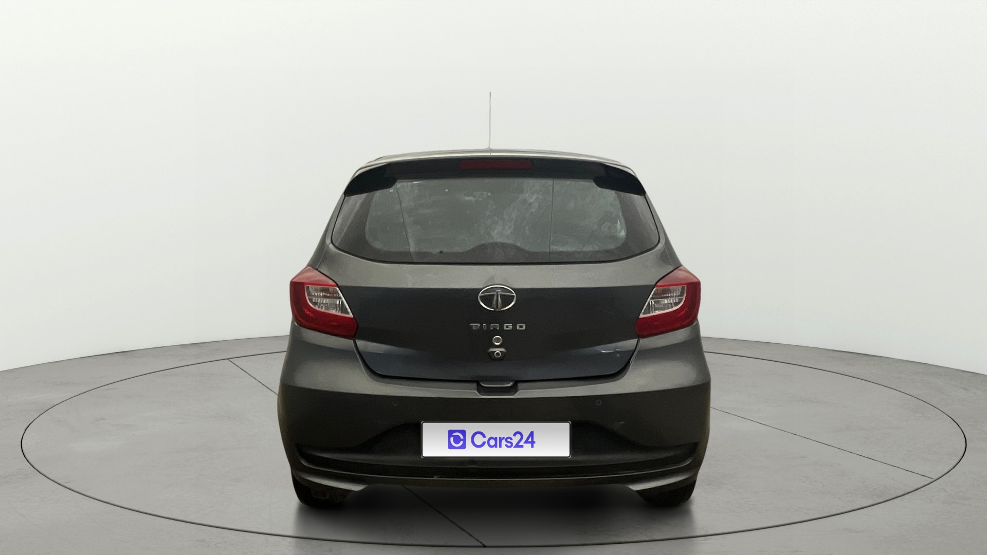 View 2021 Tata Tiago Revotorq XB Image 40 Used 2021 Tata Tiago Revotorq XB Image 40