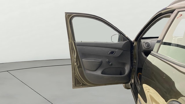 View Renault Kwid Image 30 Used Renault Kwid Image 30