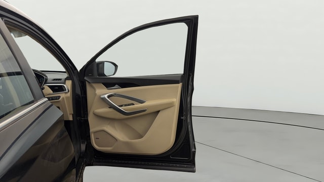 View MG Hector Image 48 Used MG Hector Image 48