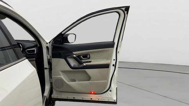 View Tata Safari Image 49 Used Tata Safari Image 49