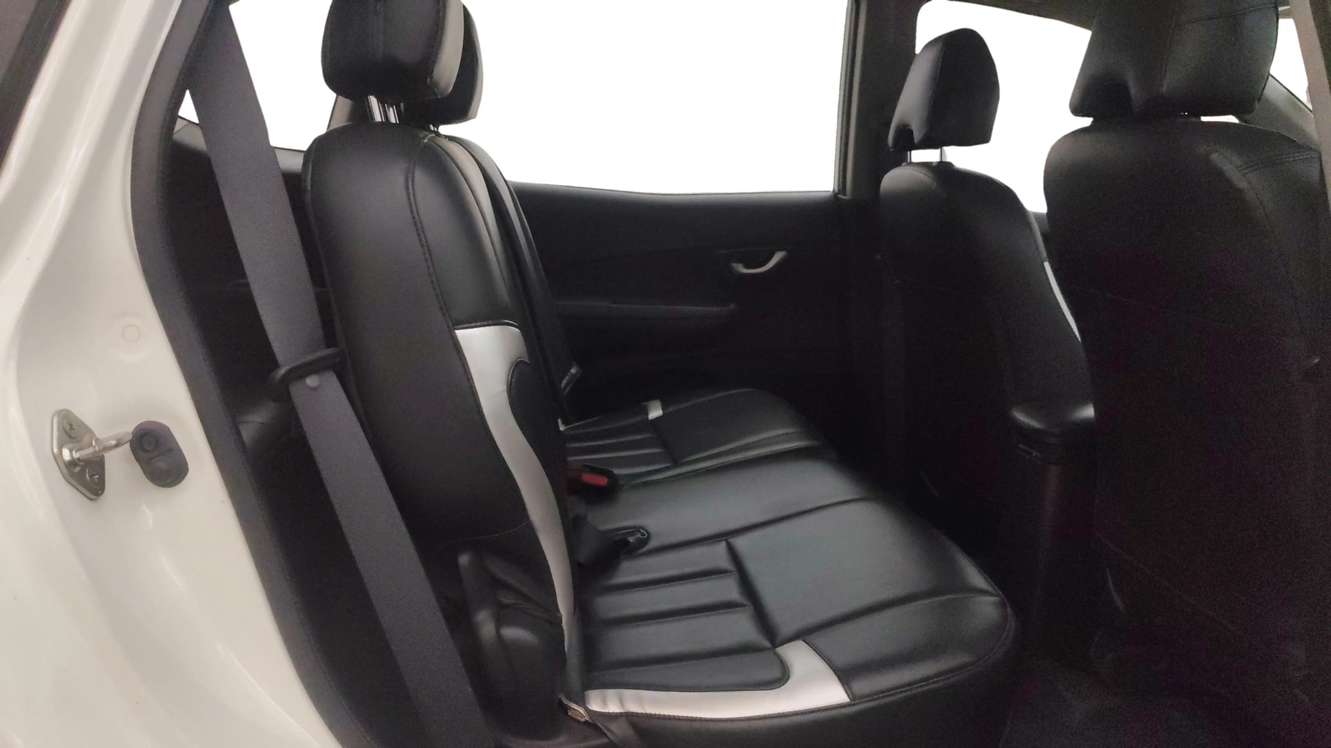 View 2016 Honda BR-V E Diesel Image 36 Used 2016 Honda BR-V E Diesel Image 36