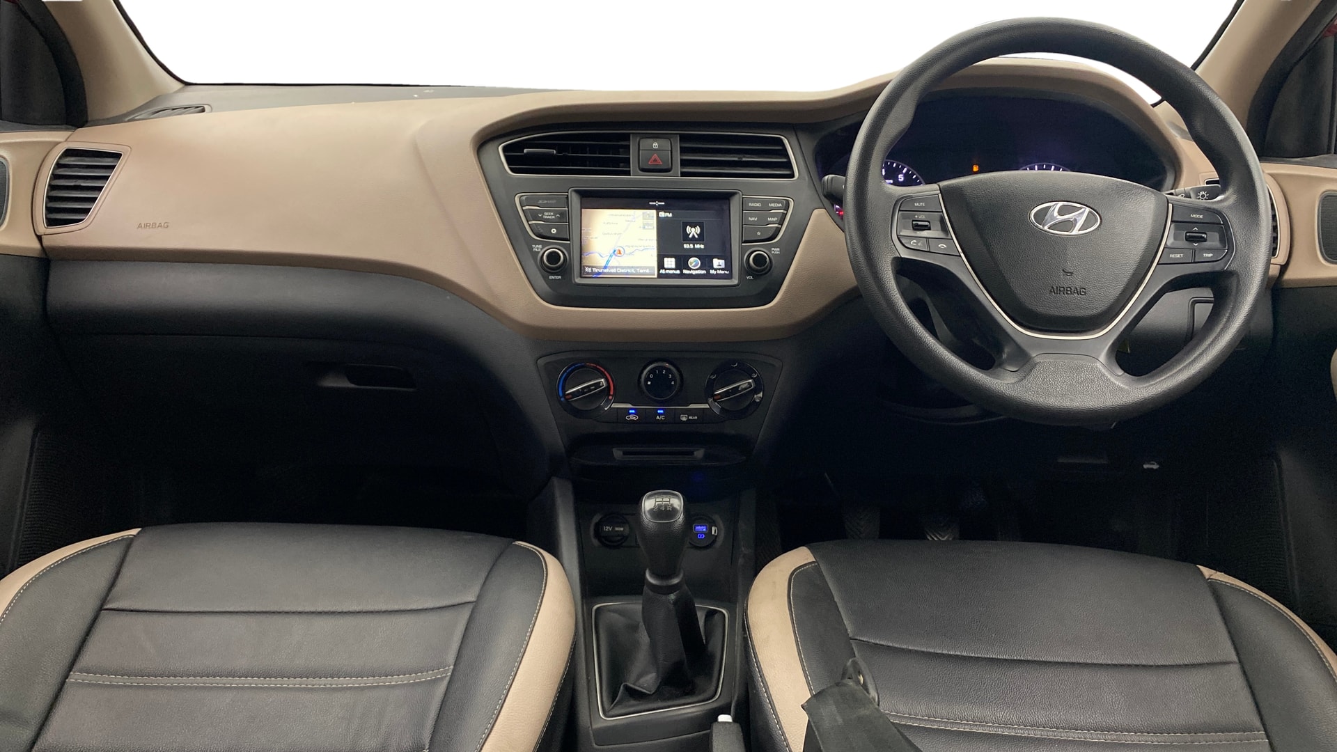 View 2020 Hyundai Elite i20 1.2 Sportz Plus Petrol Image 15 Used 2020 Hyundai Elite i20 1.2 Sportz Plus Petrol Image 15