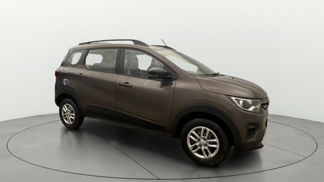 View Renault Triber Image 22 Used Renault Triber Image 22